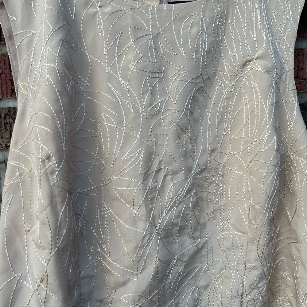 Express Tan Cream Embroidered Front Buttoned Back Sleeveless Boxy Fit Tank Top - Picture 3 of 5